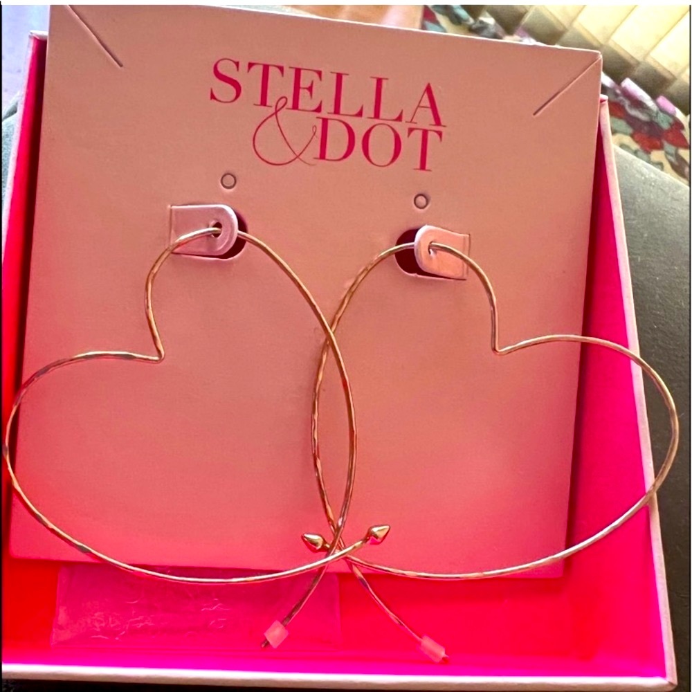 :: Stella & Dot |🌹⚜️[ROSEGOLD] Hammered Metal Heart Hoop Earrings